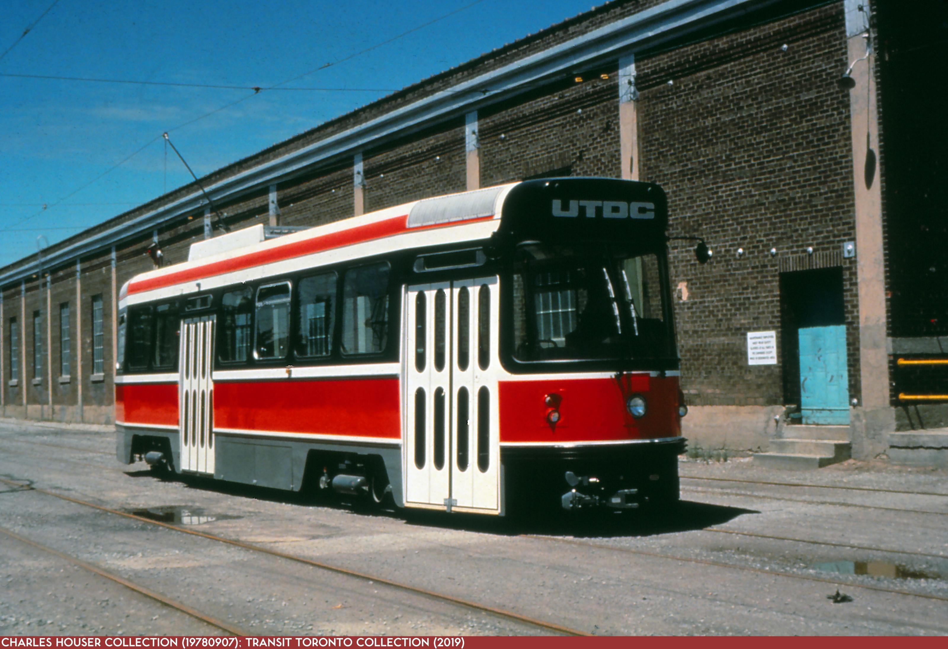 2-Car Train Light Rail Vehicles Bathurst Hill Toronto 1978 Streetcar Postcard 