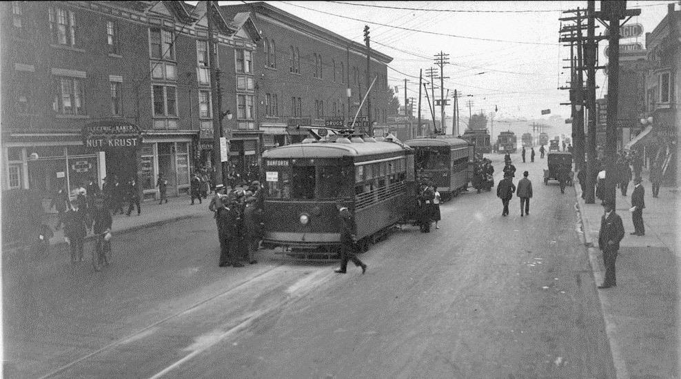 19160000 - Bloor - Toronto Civic Railway at Danforth at Broadview