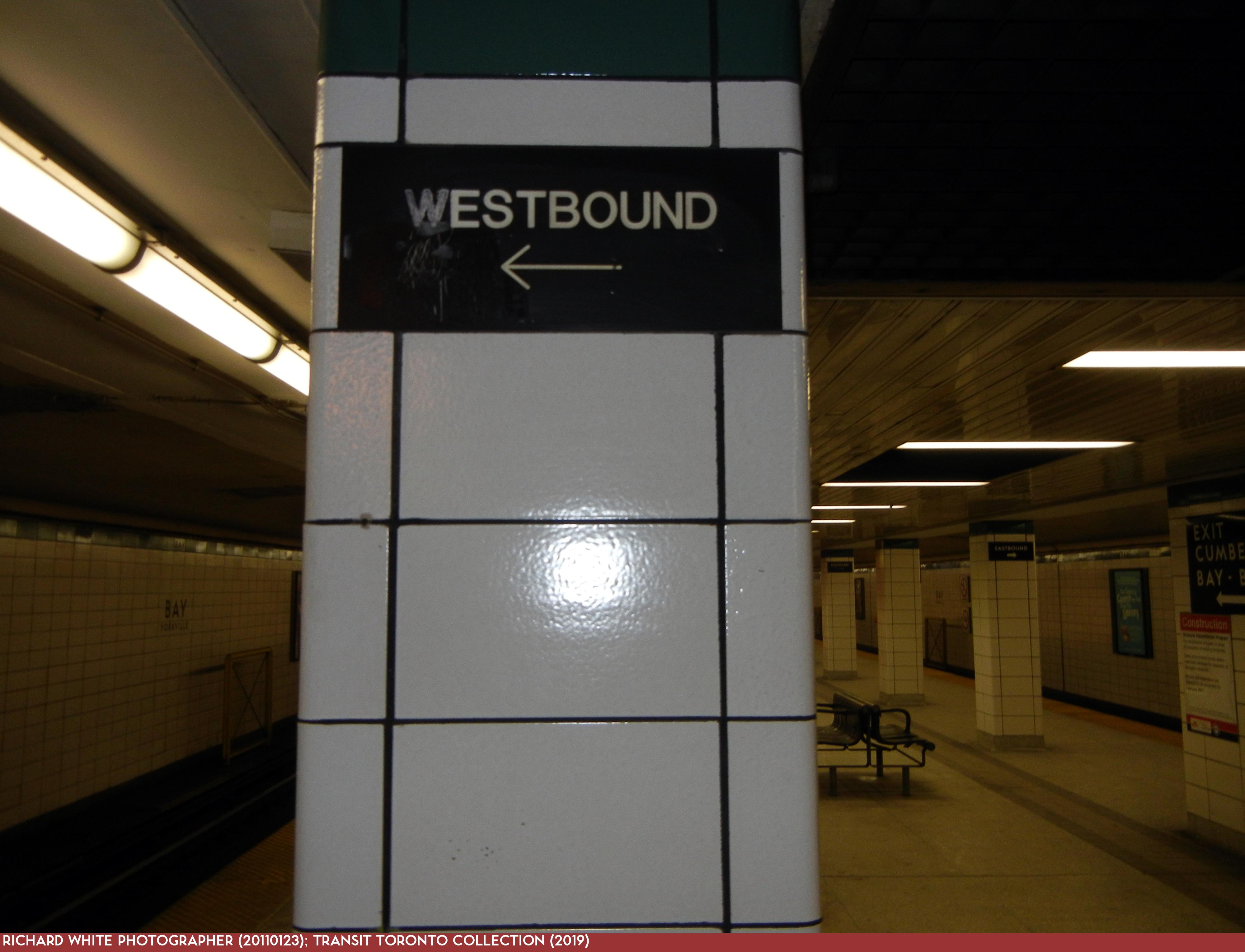 Bloor-Danforth Subway 16 Bay 20110123 Platform Westbound Sign