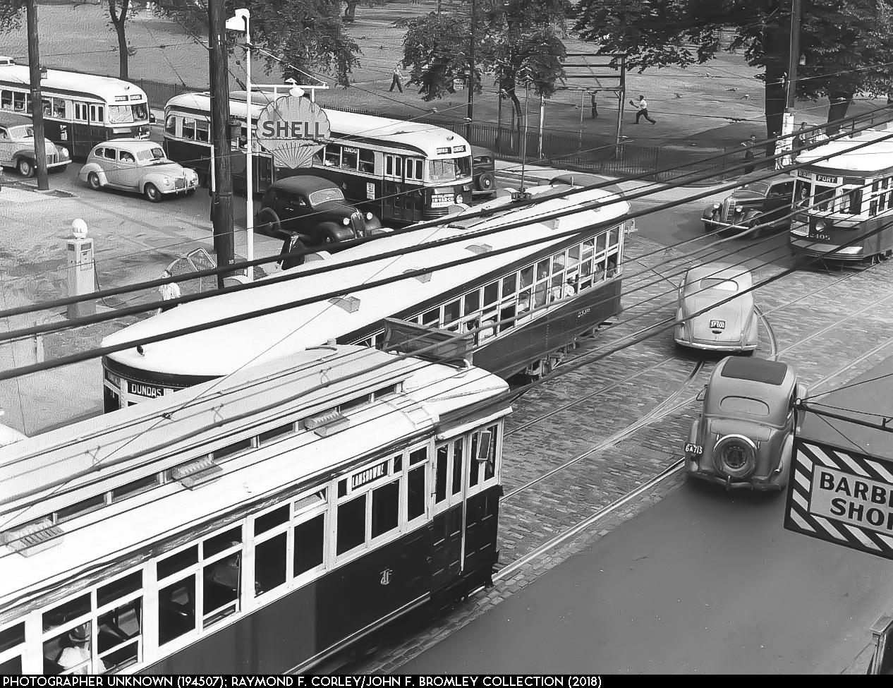194507 - Lansdowne Streetcar