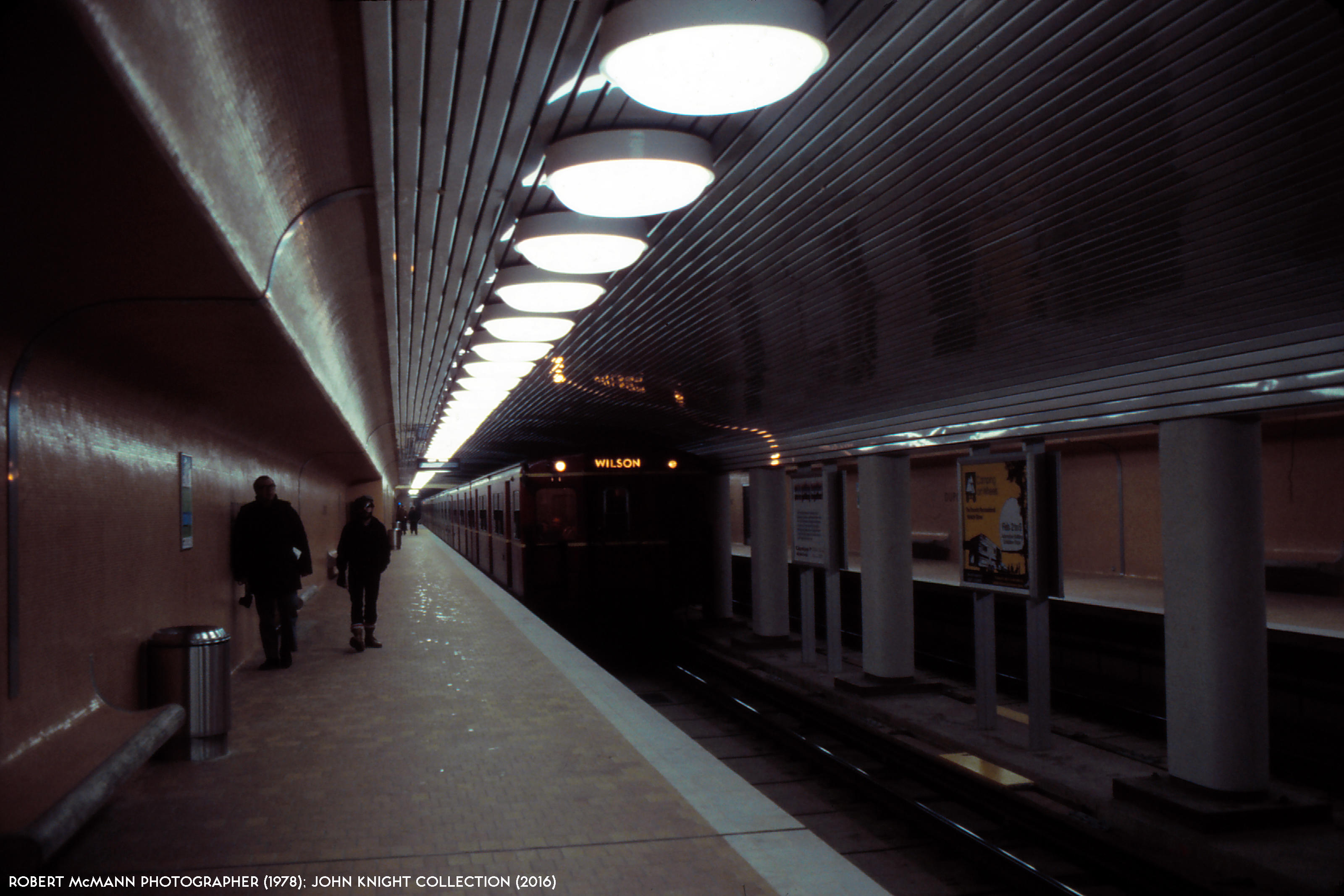 Spadina Subway 07 Dupont 19780128