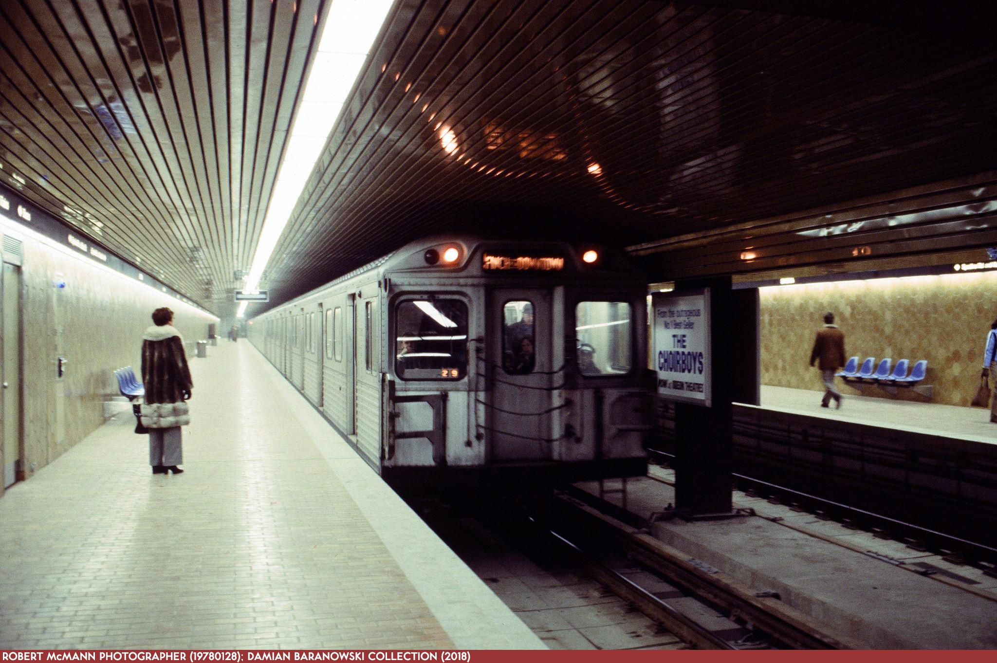 Spadina Subway 08 Spadina 19780128